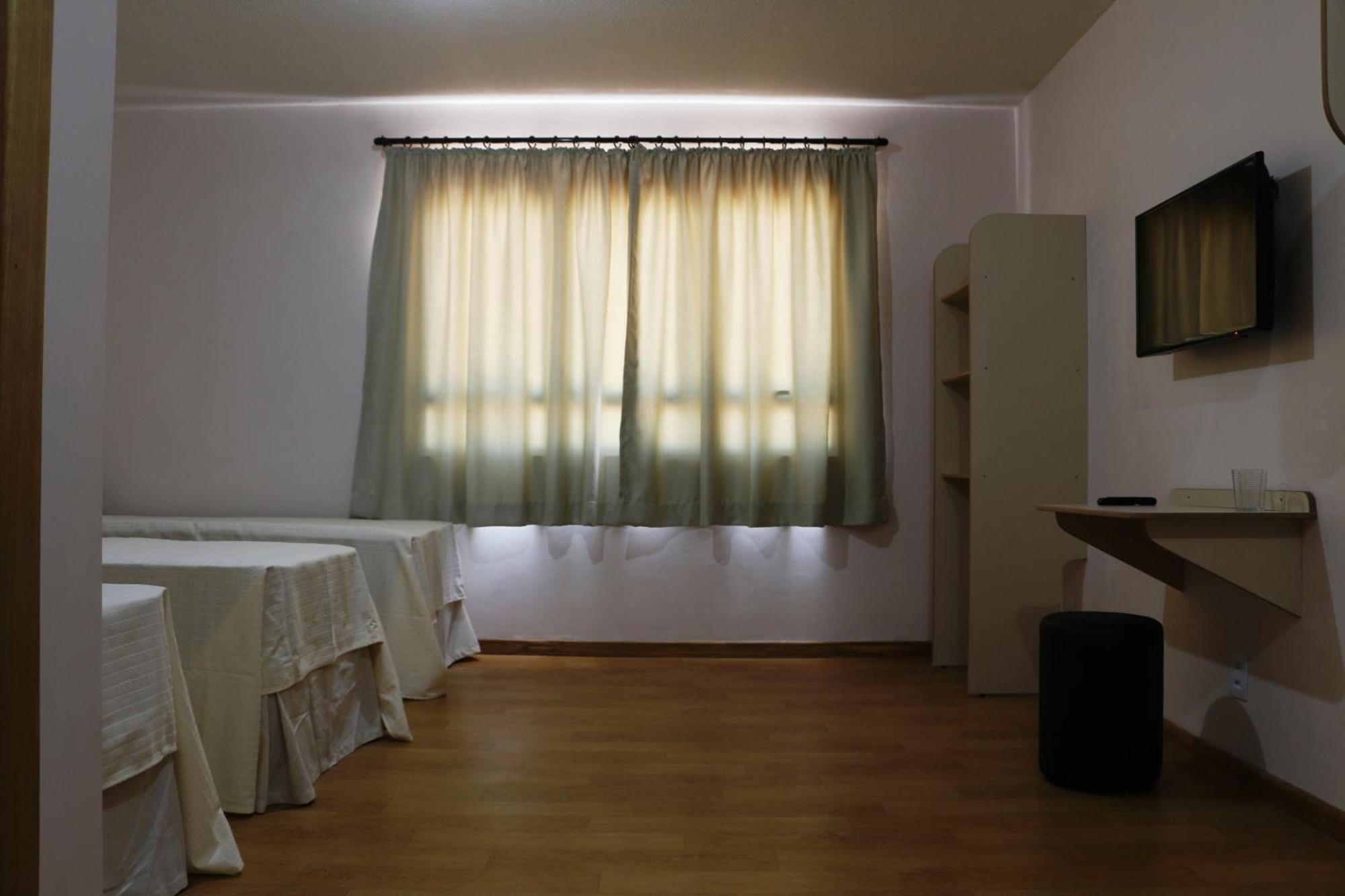 Vespasiano Hotel Telêmaco Borba Quarto foto